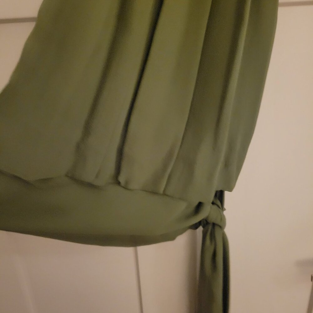 Dress - Picture 3 of 7